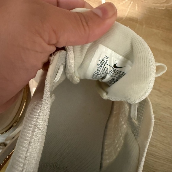 Nike Invincible Sneakers - Picture 9 of 10